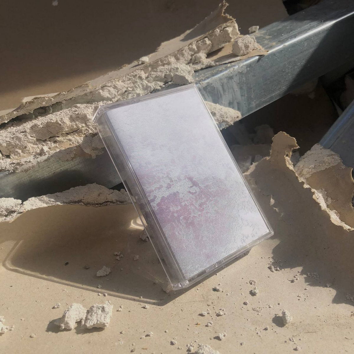 Flown like dust / Glacial Endeavor by Eamon Ivri & Ioannis Nafpliotis